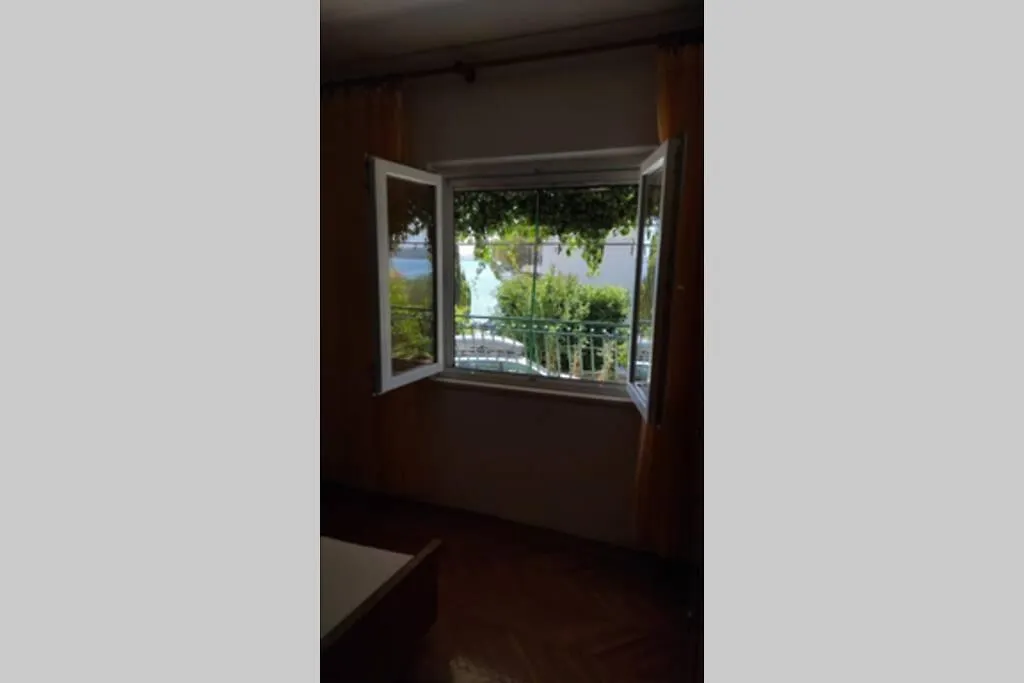 Mlada Apartment & Private Parking Trogir Croatia